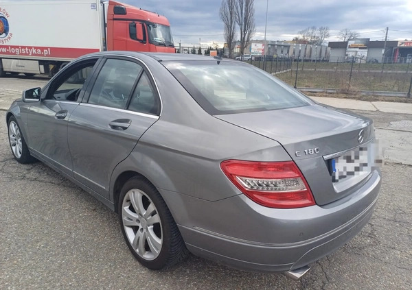 Mercedes-Benz Klasa C cena 36900 przebieg: 236000, rok produkcji 2010 z Wałcz małe 106